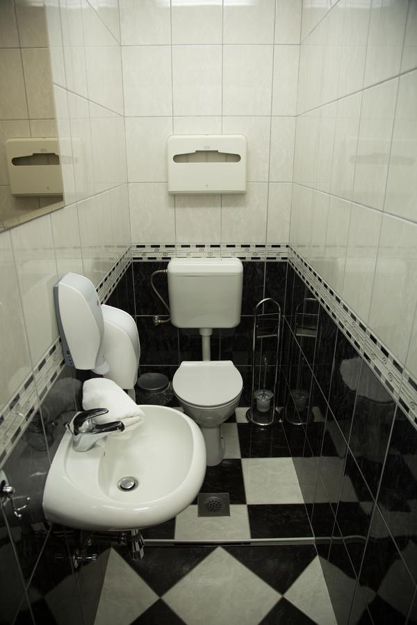 Hotel Babino Brdo Derventa Extérieur photo