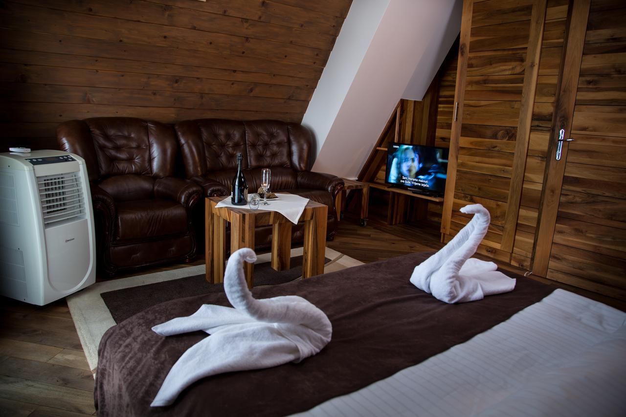Hotel Babino Brdo Derventa Extérieur photo