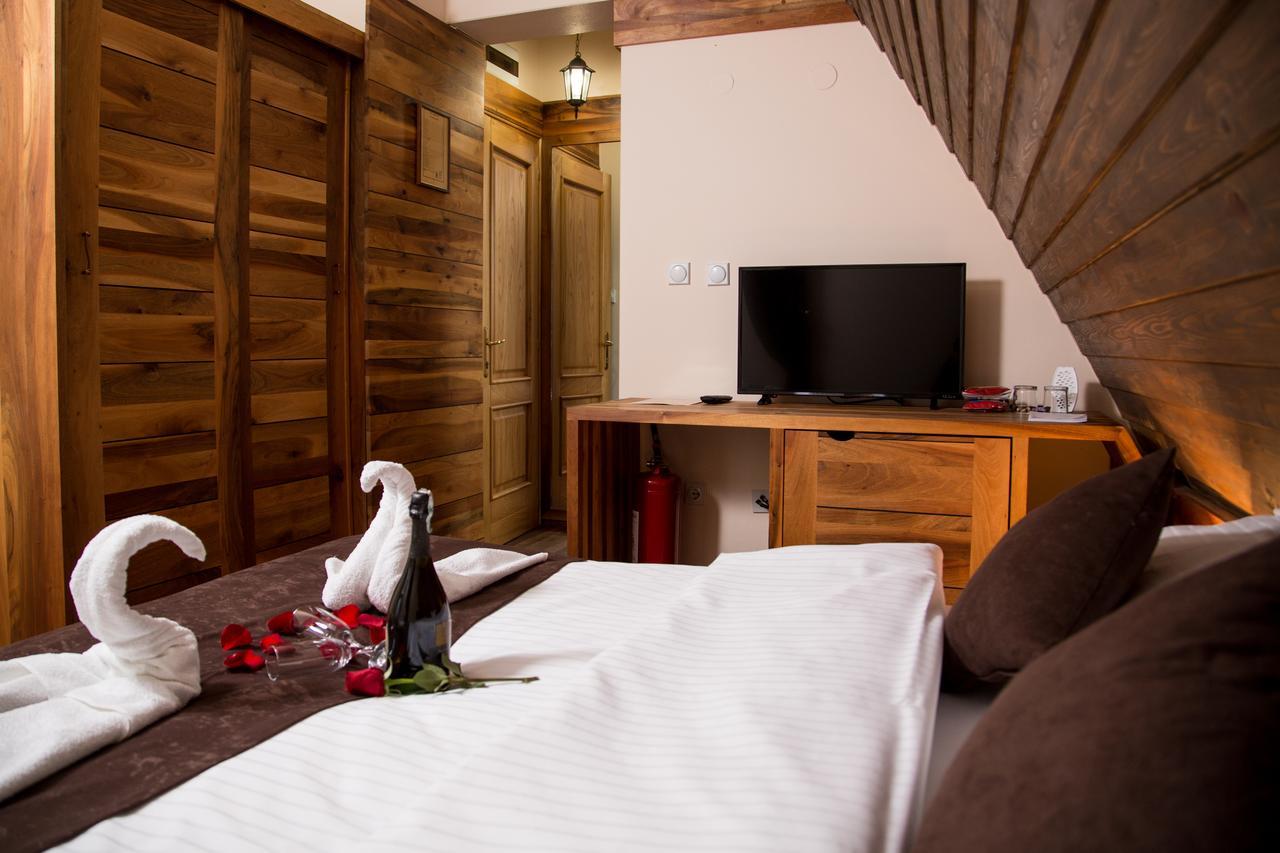 Hotel Babino Brdo Derventa Extérieur photo